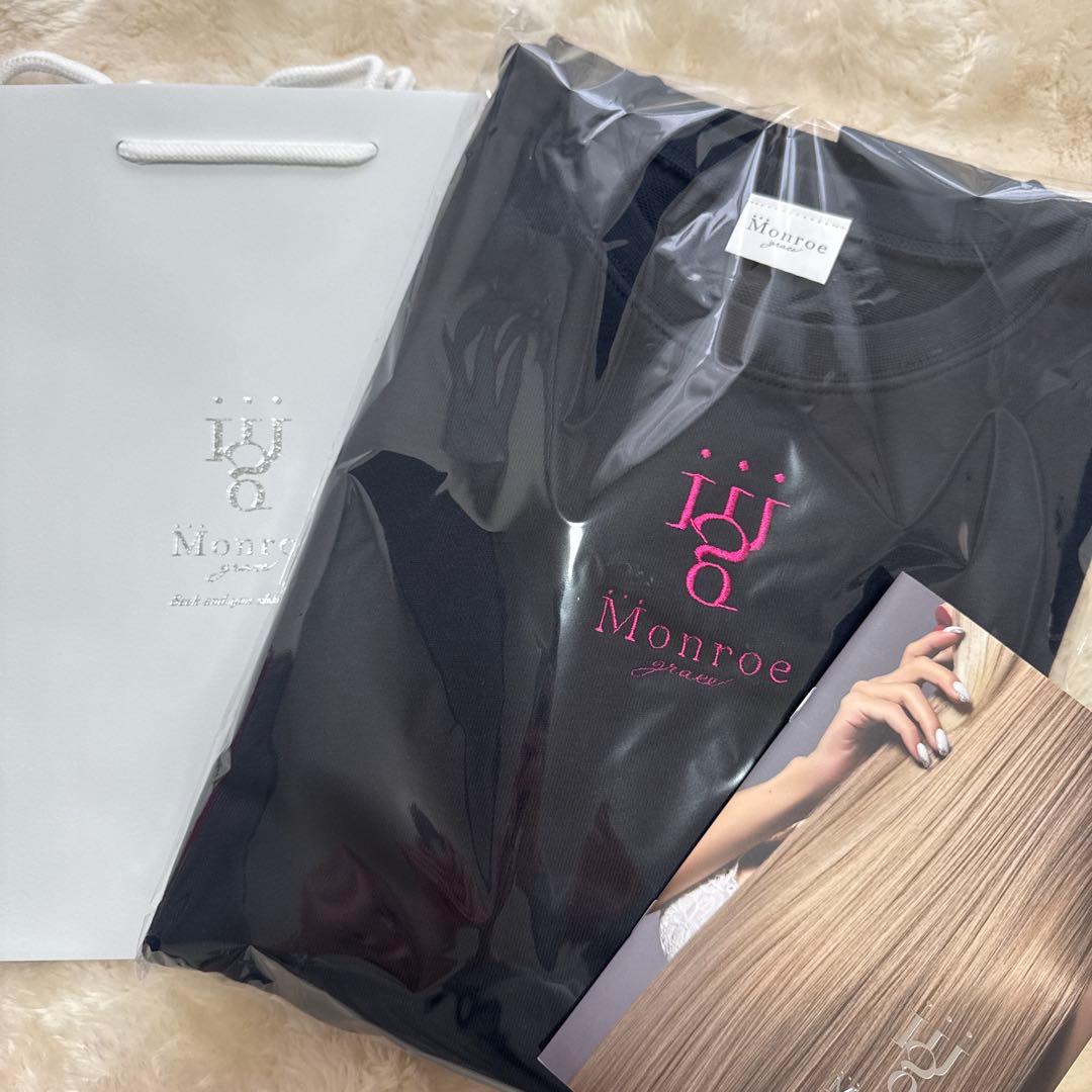 モンローグレイストレーナー　ピンク刺繍