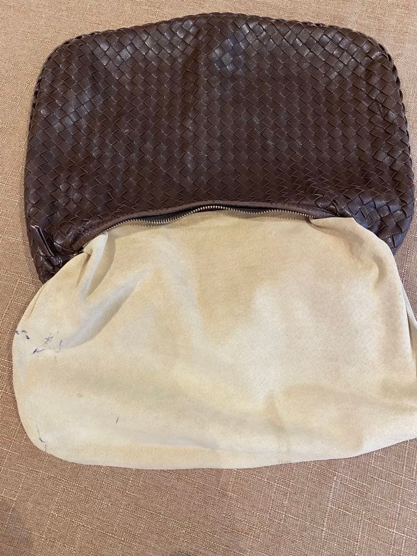 ボッテガヴェネタ イントレチャート ショルダーバッグ