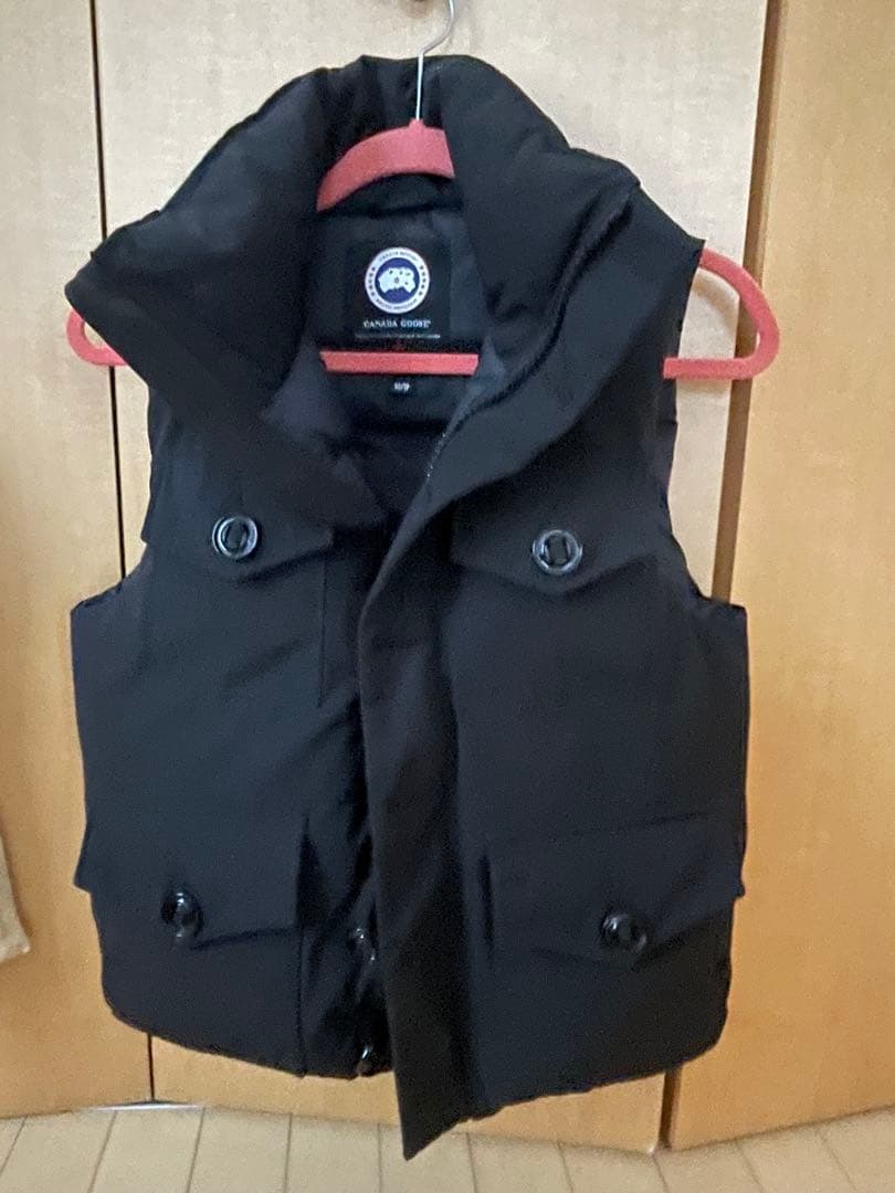 カナダグース ダウンベスト MONTREAL モントリオール