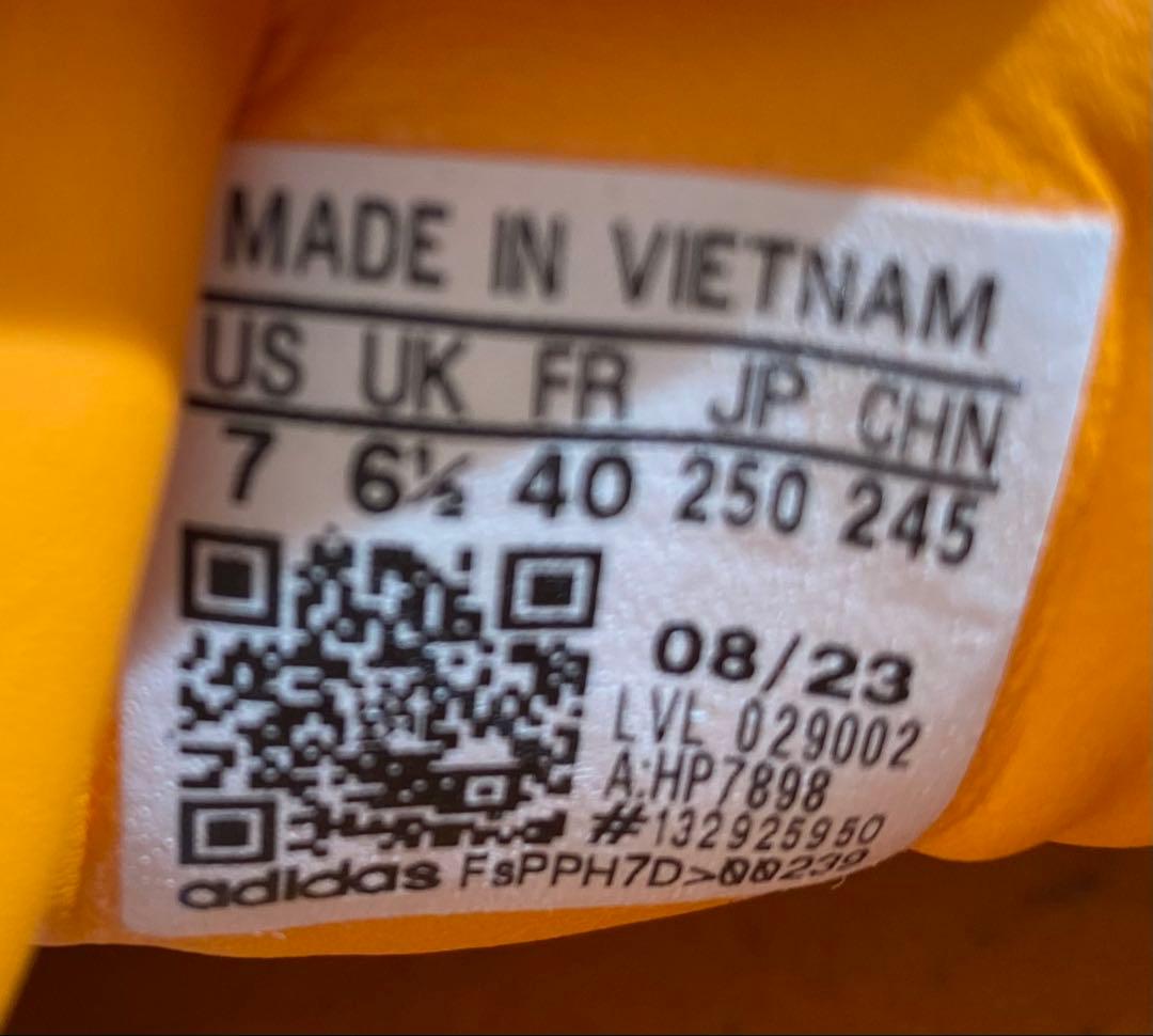 紅子　adidas オレンジ スエード スニーカー　25cm