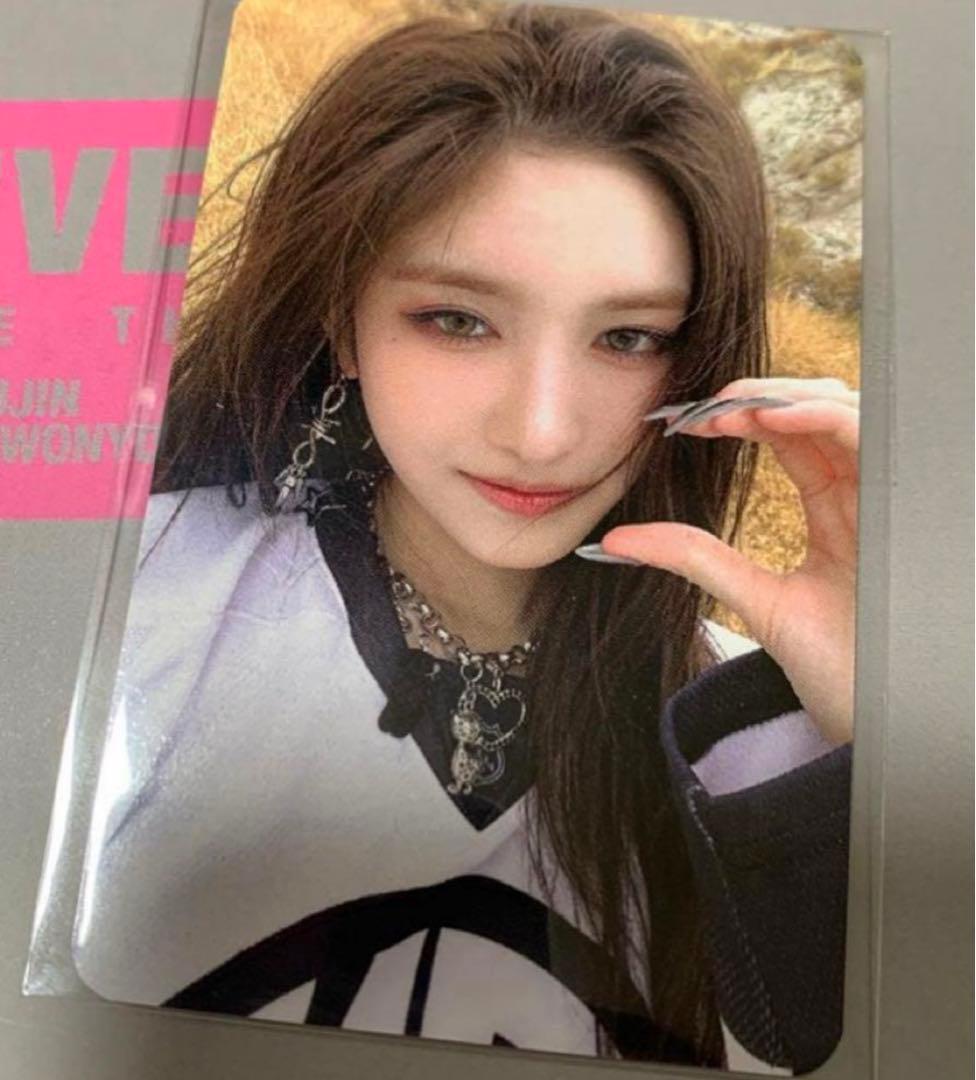 IVE アイブ　イソ サノク 公開放送 MINE  トレカ