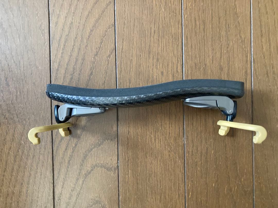 値下げしました❗️バイオリン肩当て　KUN VOCE 4/4用