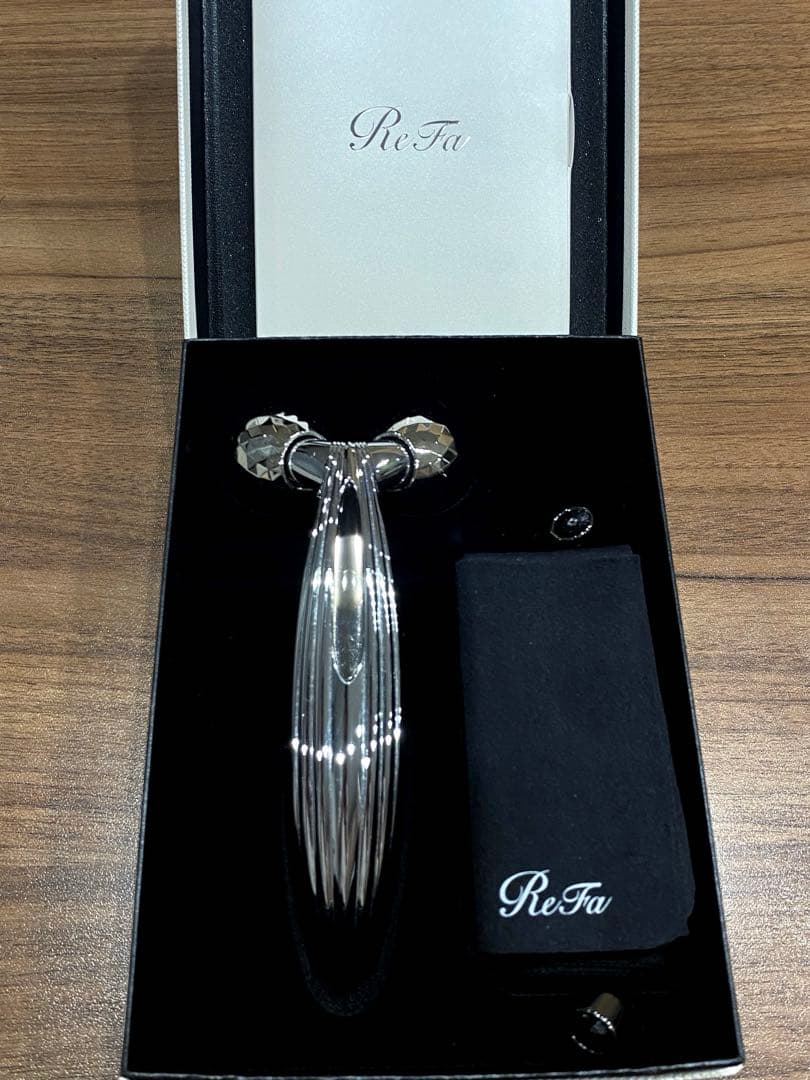 【新品】ReFa カラットレイ　リファ　正規品　シリアルナンバー付　公式